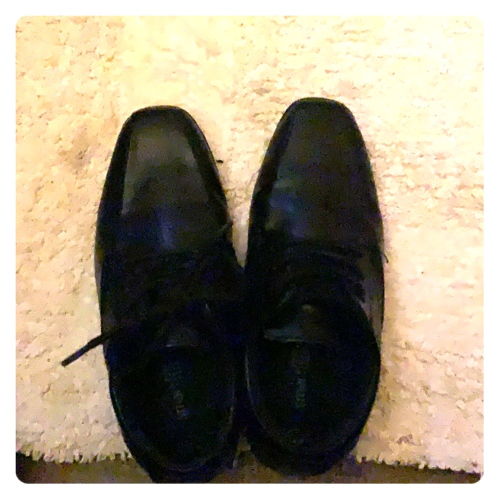 Toddler black shoes size 11